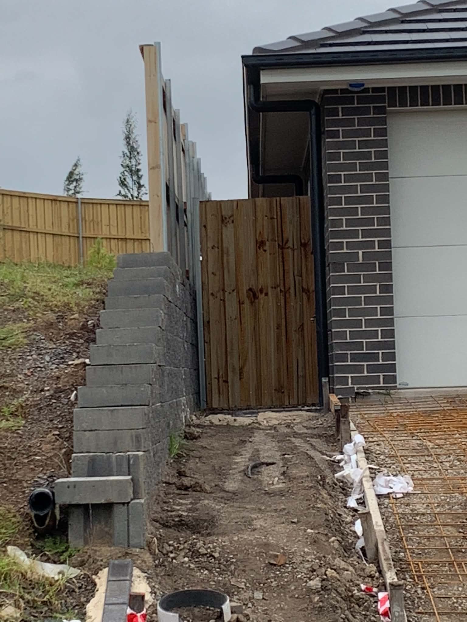 Colorbond Steel Boundary in Cranebrook