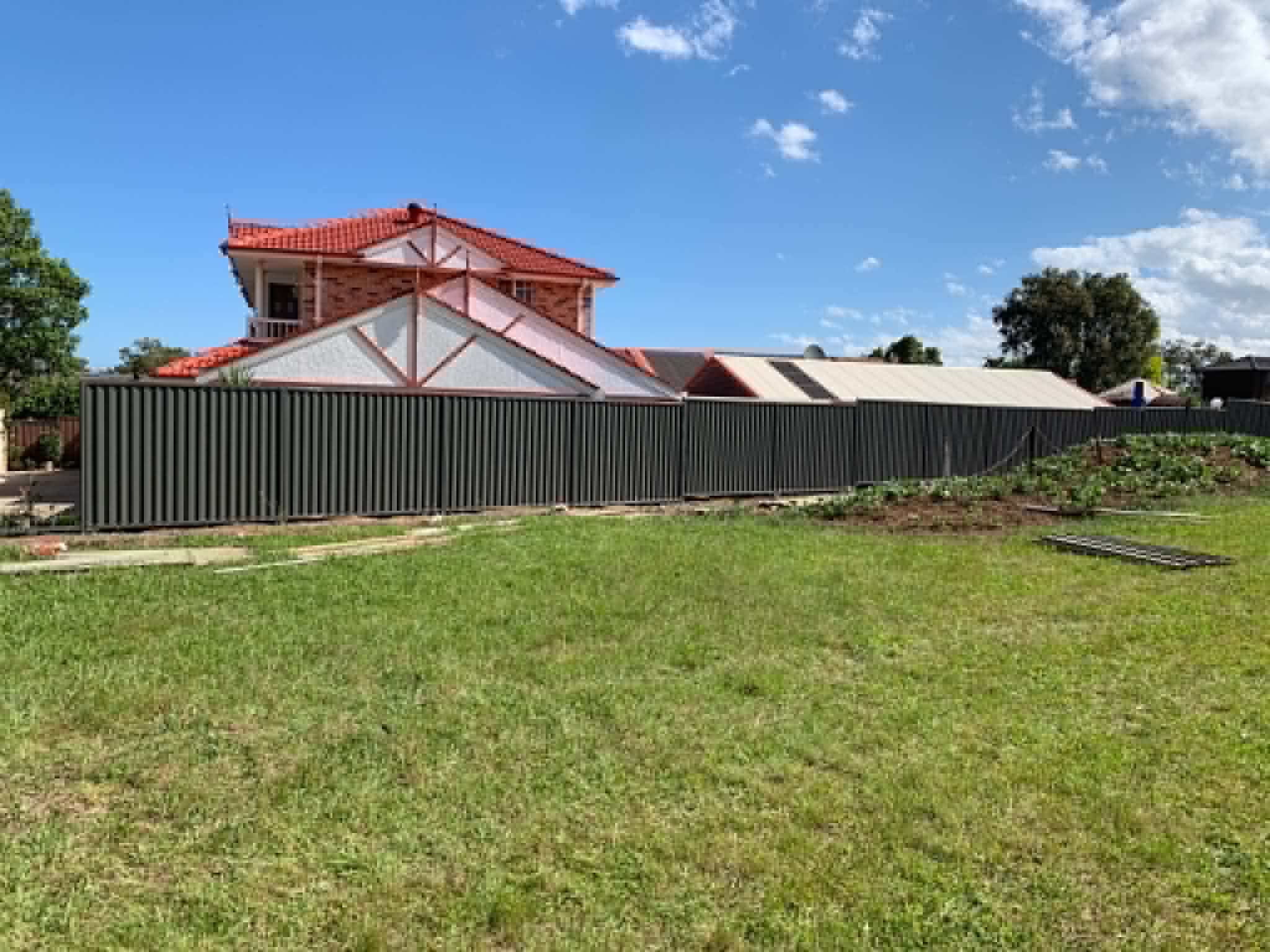 Acoustic Modular Noise Barrier in Penrith